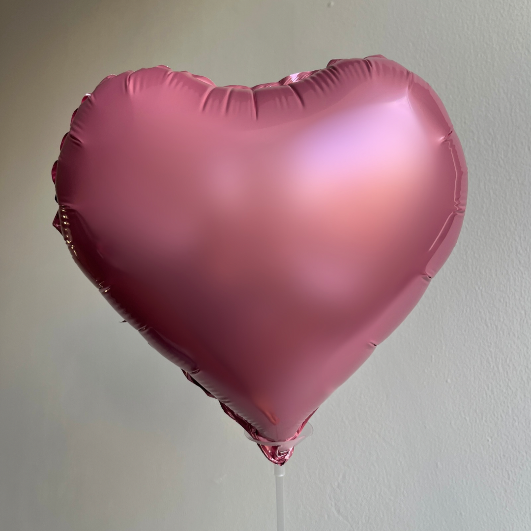 Personaliza tu Arreglo: Globos Corazón Multicolor 🎈🤍🩶🩵💜🩷♥️