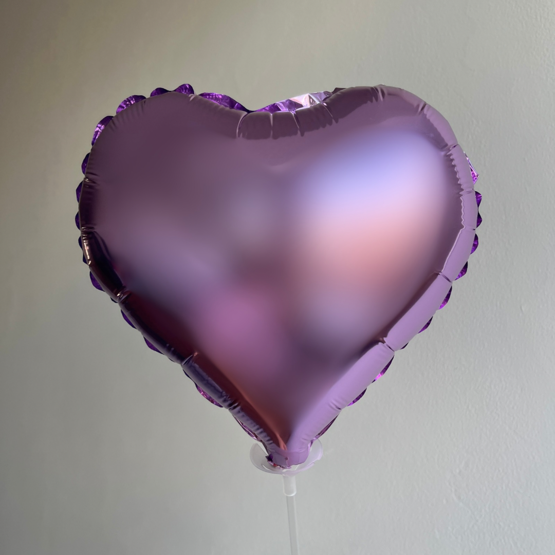 Personaliza tu Arreglo: Globos Corazón Multicolor 🎈🤍🩶🩵💜🩷♥️