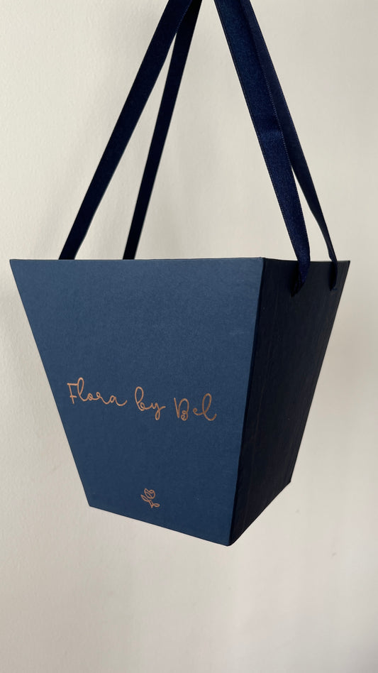 Personaliza tu Arreglo con un BOX 🤍🩷♥️💙